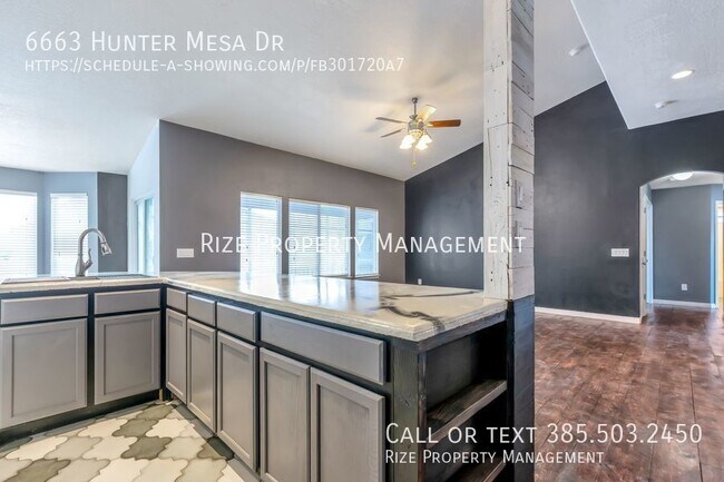 Building Photo - Blending Relaxation & Sophistication to Cr...