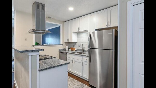 Foto del edificio - 1408 Summit St
