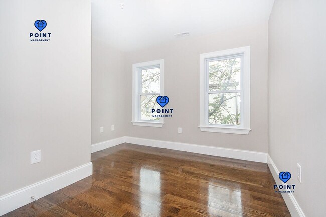 Foto del edificio - 220 Havre St