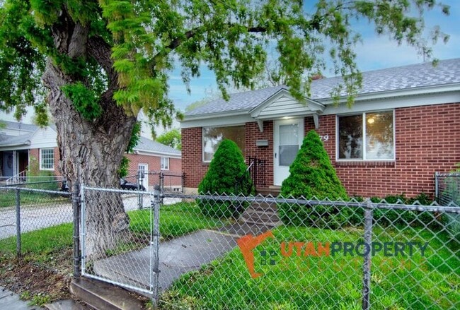 Building Photo - 1679 E 2100 S