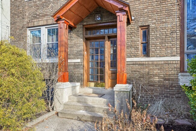 Foto del edificio - 38 Liberty Pl