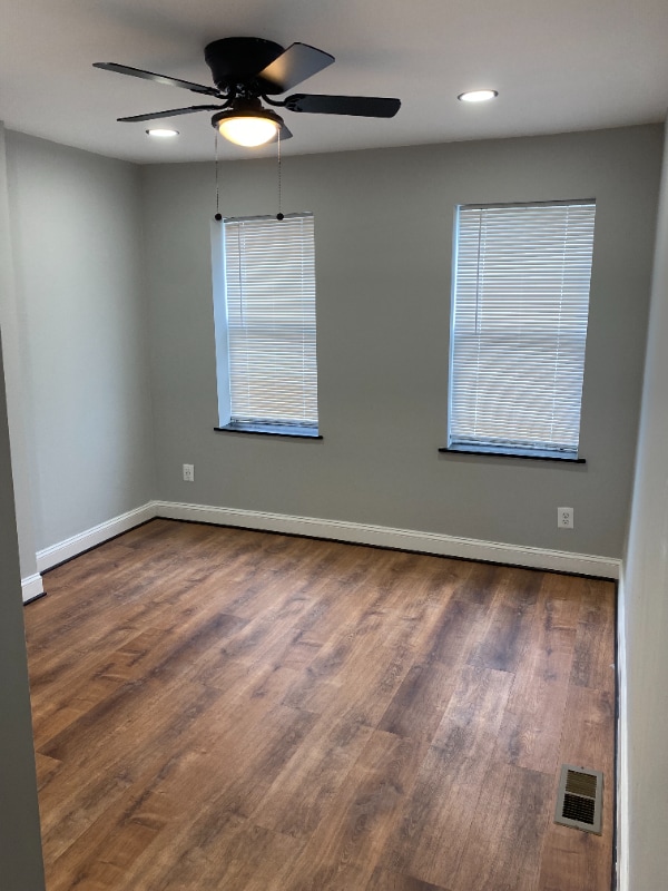 Building Photo - 511 N Pulaski St