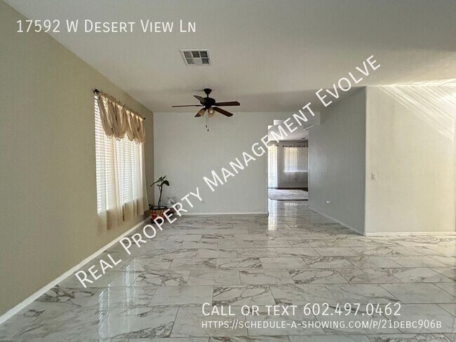 Foto del edificio - COME TOUR TODAY!