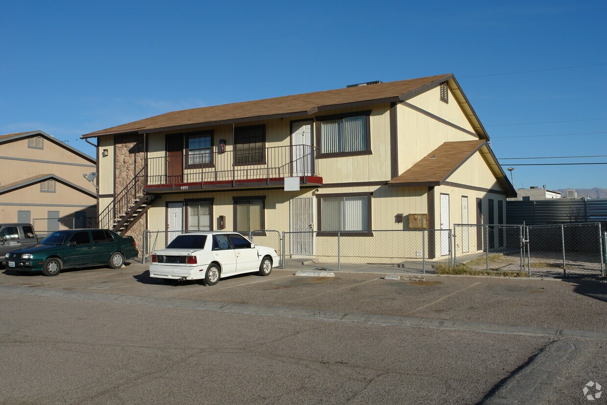 Primary Photo - 4970 Appollo Star Ct
