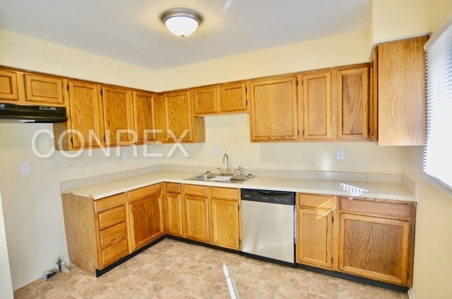 Building Photo - 4019 Biscayne Rd