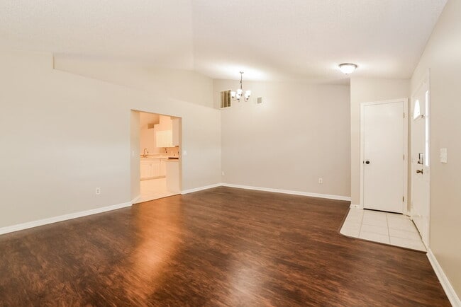 Building Photo - 12609 Whiterapids Dr