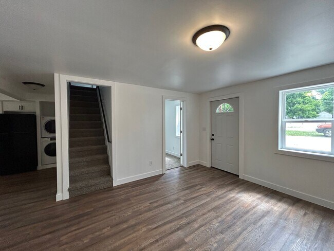 Foto del edificio - 307 N Sycamore St