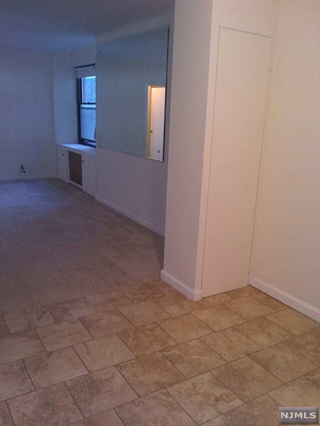 Foto del edificio - 3071 Edwin Ave