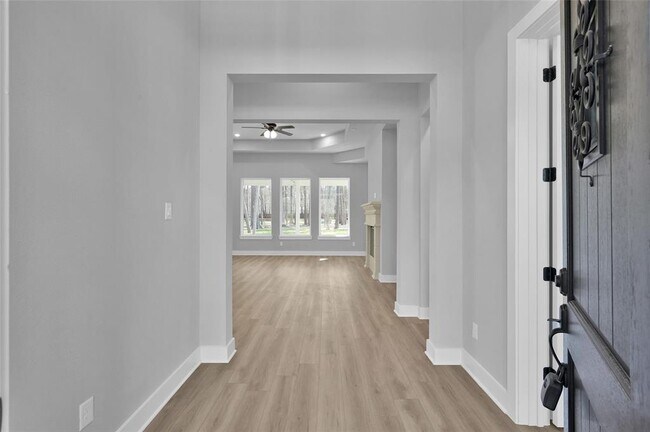 Foto del edificio - 28506 Tallow Rock Ln