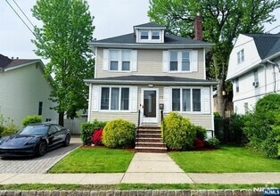 Building Photo - 28 Lincoln Ave