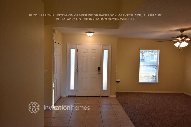 Foto del edificio - 2370 Sheila Dr