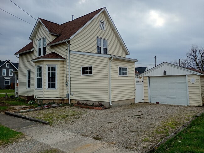 Foto del edificio - 501 W Main St