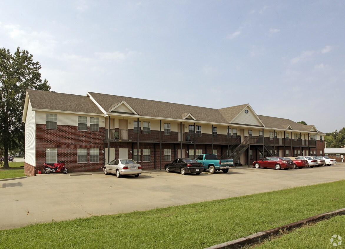 1201 W College St, Beebe, AR 72012 Apartments in Beebe, AR
