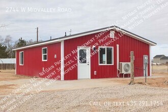 Building Photo - 2744 W Midvalley Rd