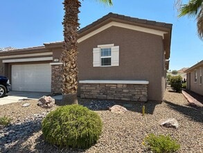Building Photo - 1440 Oakmont Ridge