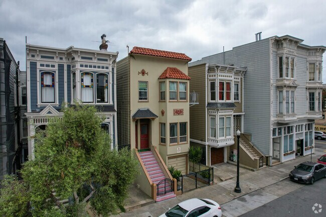 Apartamentos - 759-763 Capp St