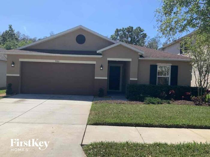 Foto principal - 7261 Somerset Pond Dr