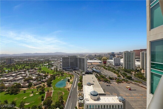 Foto del edificio - 322 E Karen Ave