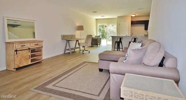 Building Photo - 3 br, 2.5 bath House - 7808 Playschool Ln