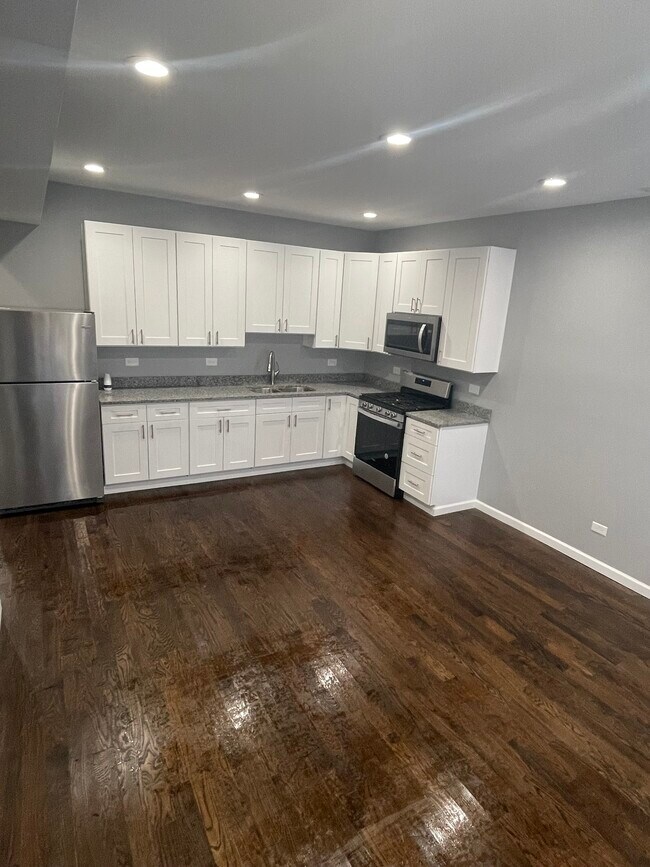 Foto del edificio - 2731 S Whipple St