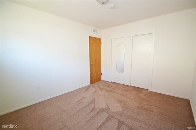Building Photo - 4 br, 2 bath House - 4916 Maricopa St