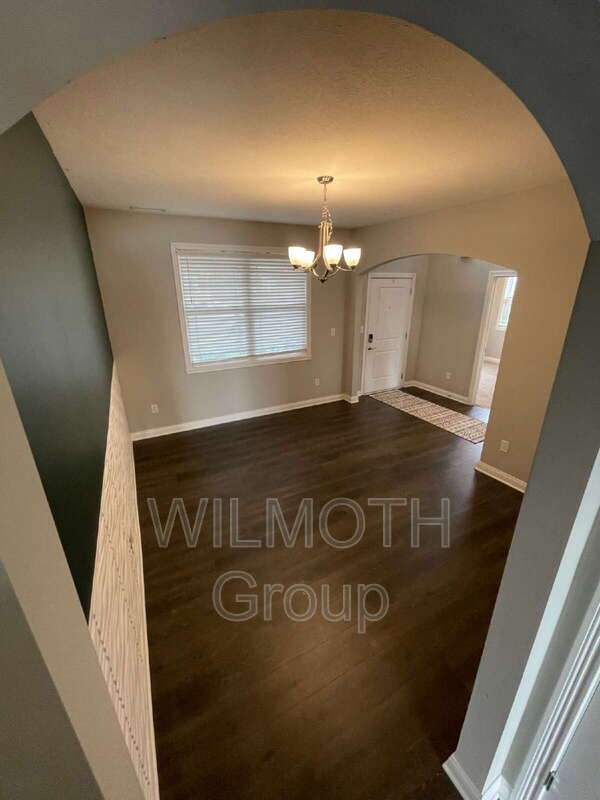 Building Photo - 7352 Doyal Dr