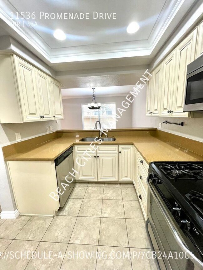 Foto del edificio - Amazing Home Located in Gated Community ne...