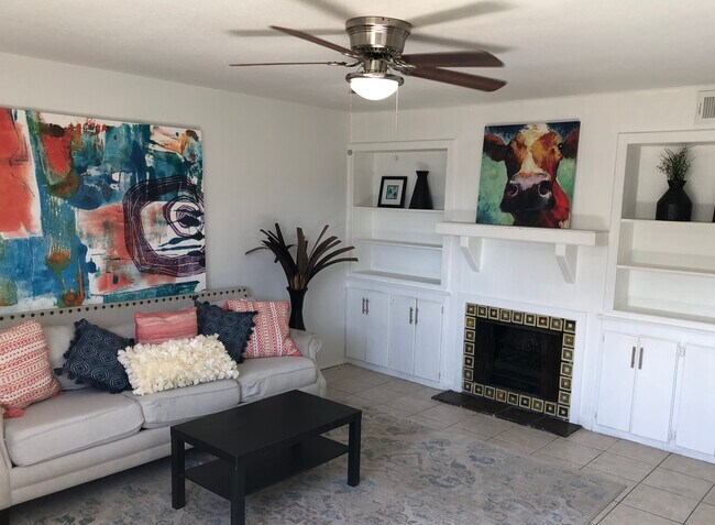 Foto del edificio - 11871 Algonquin Dr