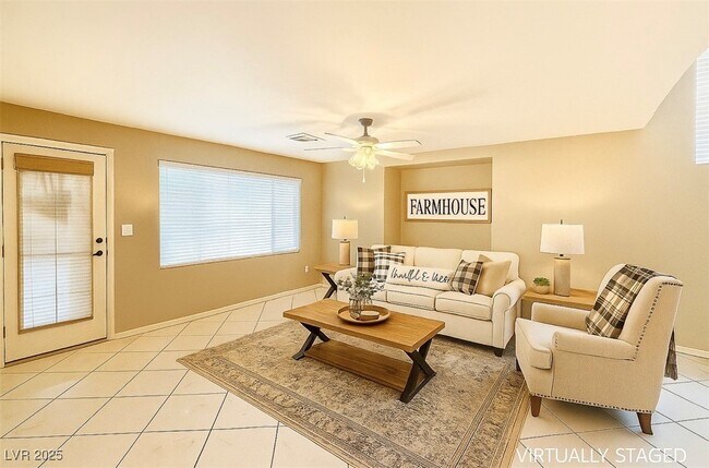 Foto del edificio - 10617 Turquoise Valley Dr