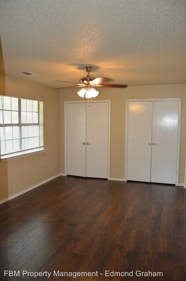 Building Photo - 1739 Dynasty Cir
