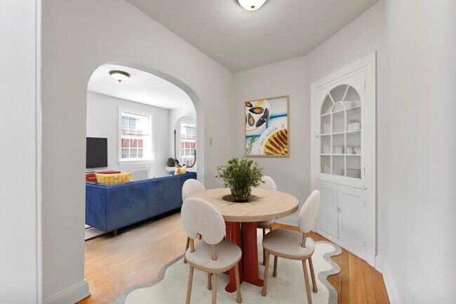 Foto del edificio - 1005 Grove Ave Apartments