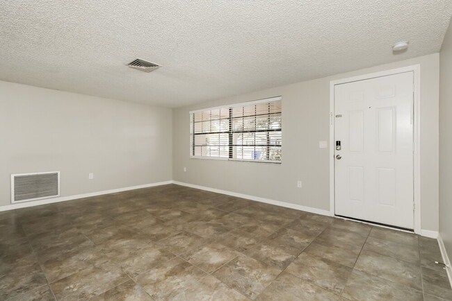 Foto del edificio - 4347 Otter Way