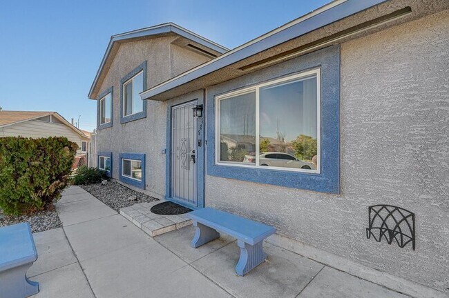 Building Photo - 525 Eden Cir