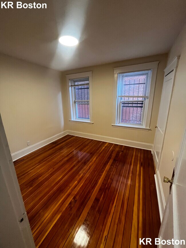 8 Barrows St Unit 1, Boston, MA 02134 Apartments in Boston, MA