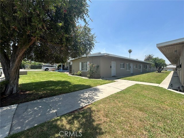 Foto principal - 10914 Evans St