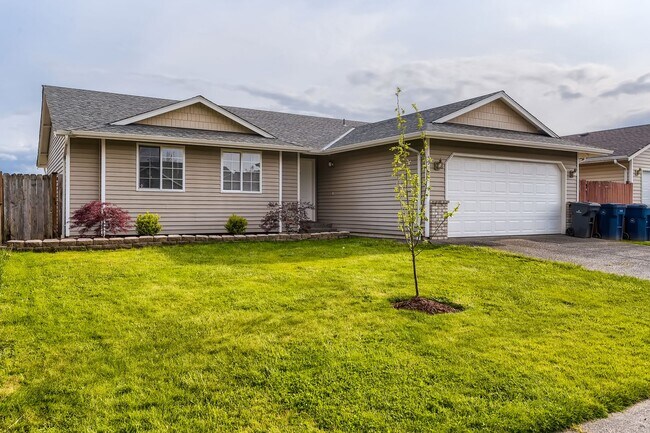 Foto del edificio - Gorgeous 3 Bed 2 Bath Updated Home @ the Ideal Marysville Location!