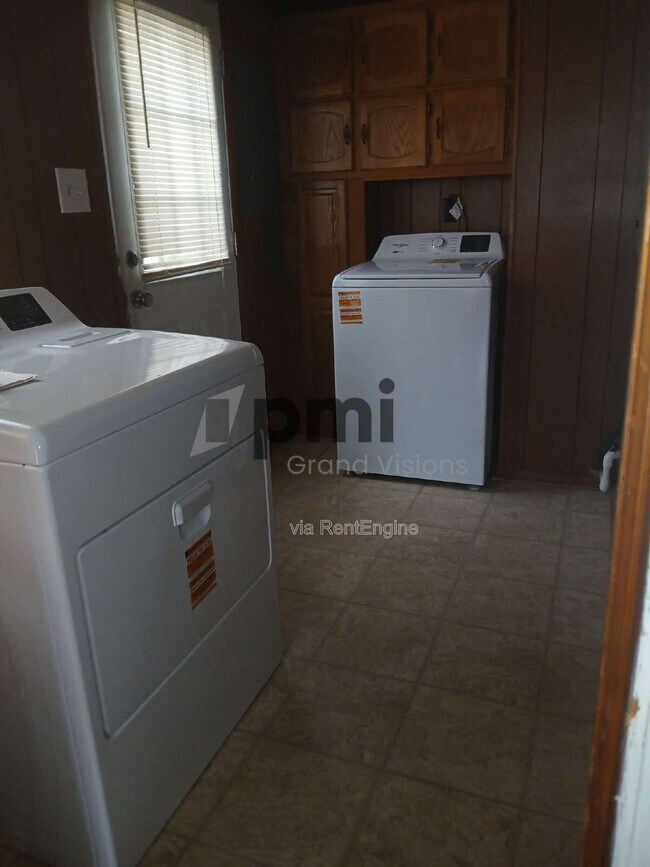 Foto del edificio - 1404 S 6th St