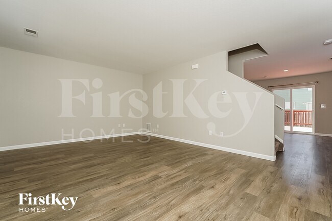 Foto del edificio - 10123 Elm Ct