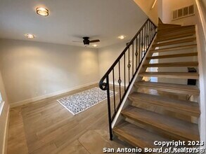 Building Photo - 2811 Woodbury St