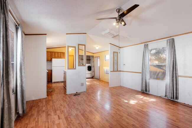 Foto del edificio - 4212 N Charles St