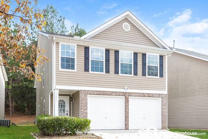 Primary Photo - Two storey with 5 bedrooms and Guest bedro...