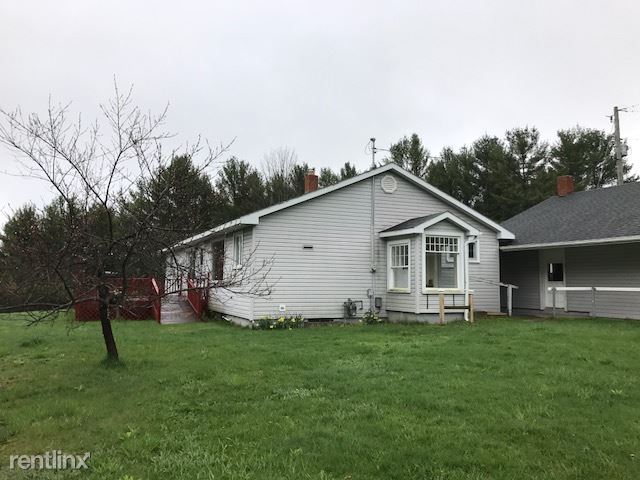 Primary Photo - 2900 Silver Lake Rd