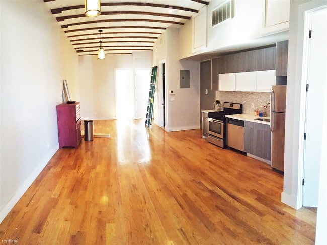 Foto del edificio - 1048 Wyckoff Ave