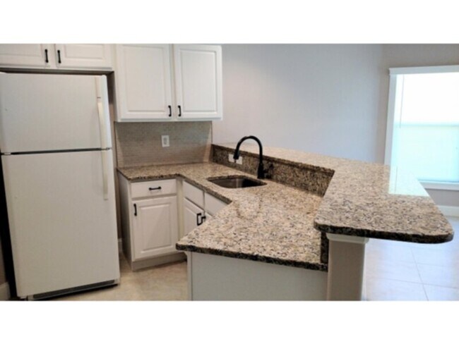 Foto del edificio - Updated 3/2/2 House in Palm Coast, FL.    www.WeRentSunshine.com