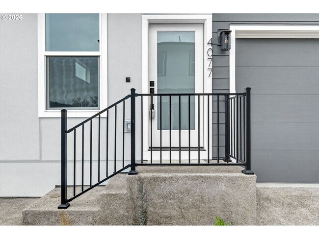 Foto del edificio - 4077 SW McKinley St