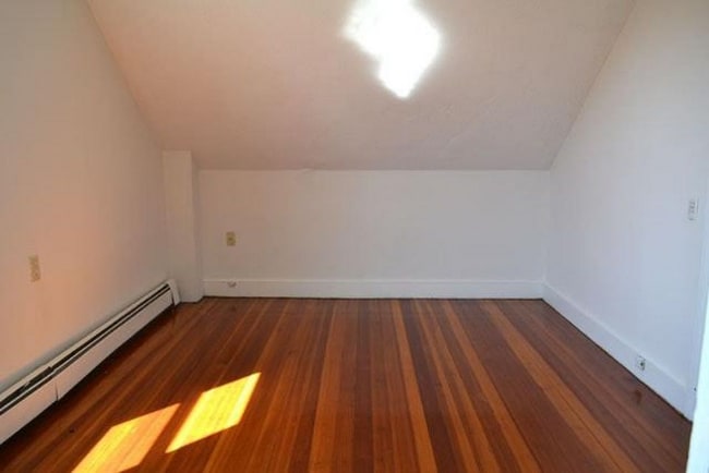 Building Photo - 115 Waterman Ave