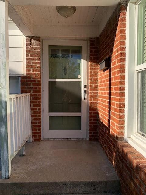 Foto del edificio - 4308 Donnelly Ave