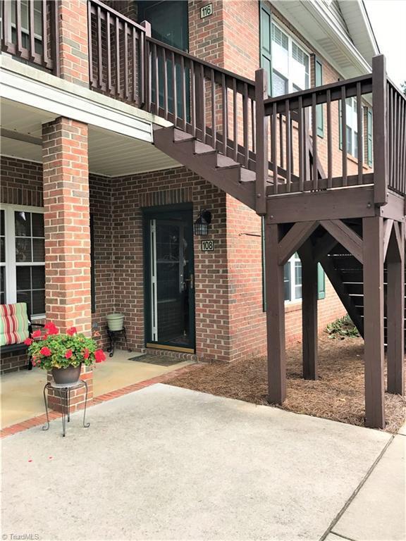 Building Photo - 108 Shamrock Ct