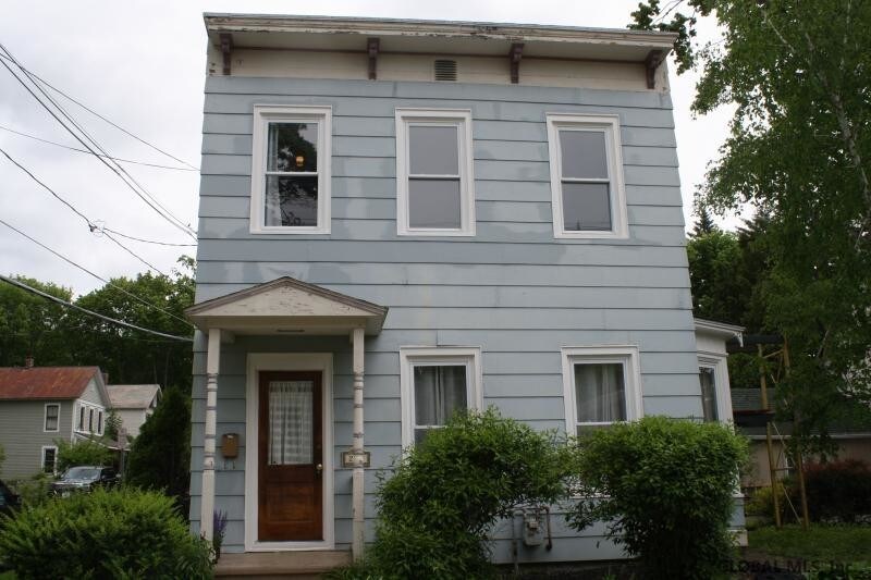 Foto principal - 272 Nelson Ave