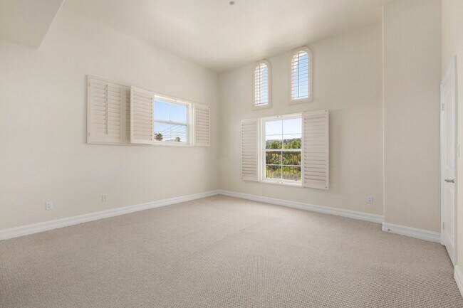 Foto del edificio - 4202 Whitsett Ave